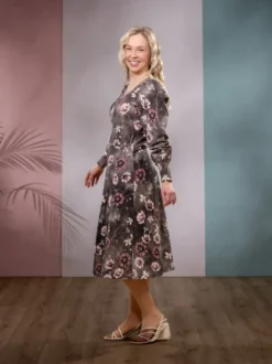 KIELOmekko (Suklaakosmos ruskea / roosa trikoo)